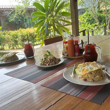 Sirita Hotel Pai Buitenkant foto