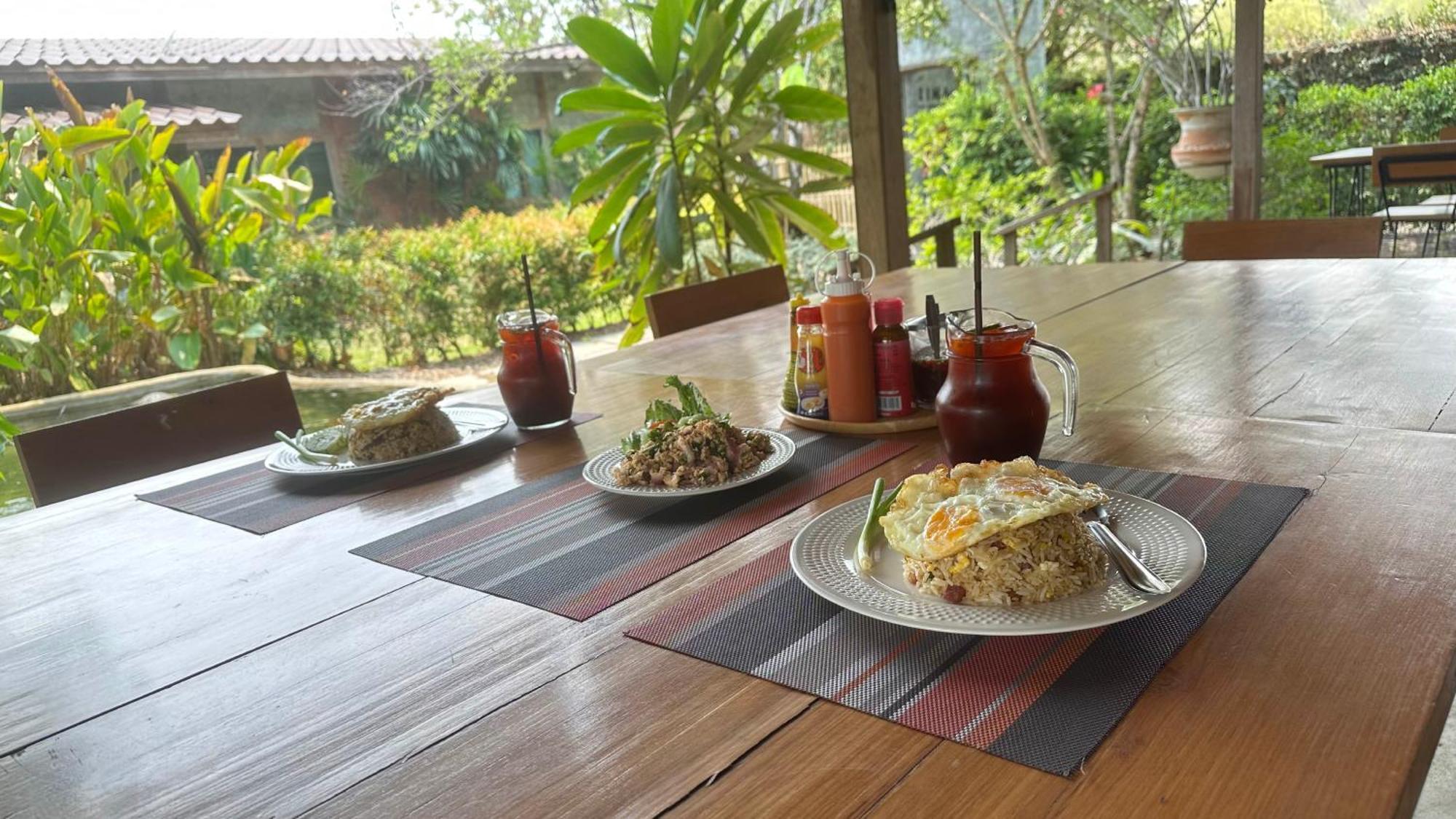 Sirita Hotel Pai Buitenkant foto